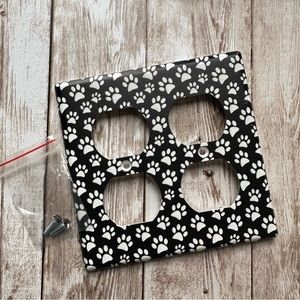 New Dog Print Double Duplex Outlet Plate Cover